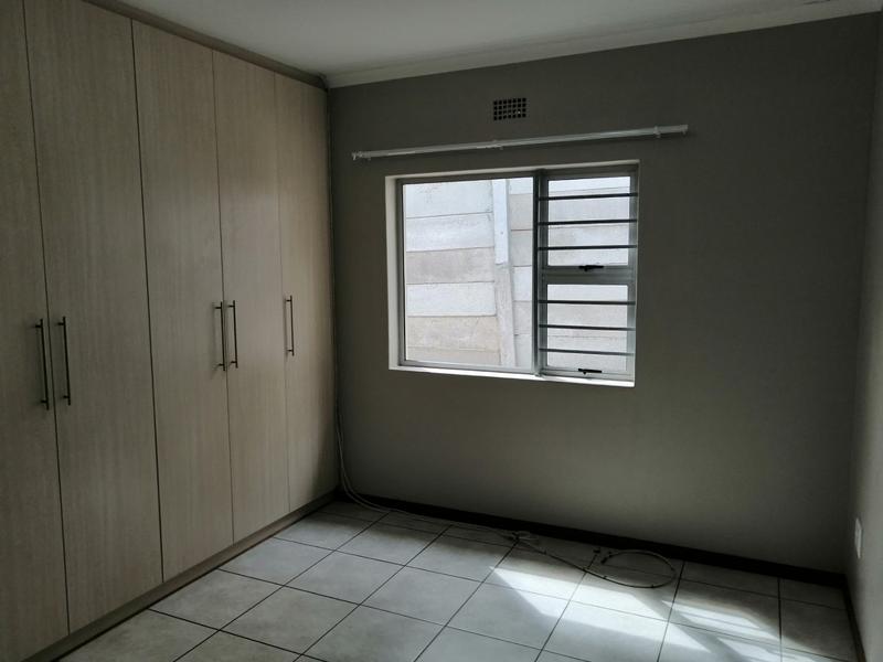 To Let 3 Bedroom Property for Rent in Dalsig Western Cape